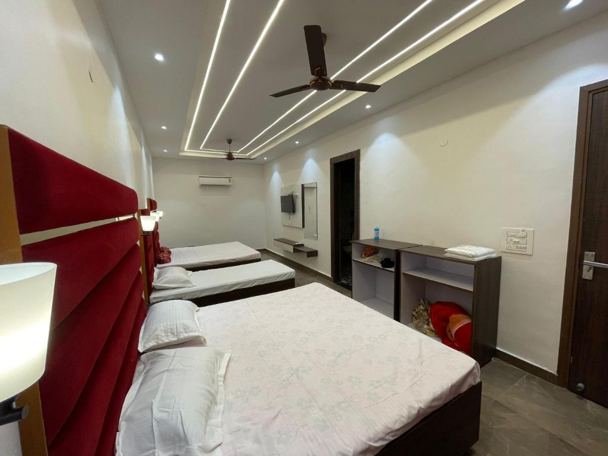 The Bubbles Bed and Breakfast Αμριτσάρ Εξωτερικό φωτογραφία