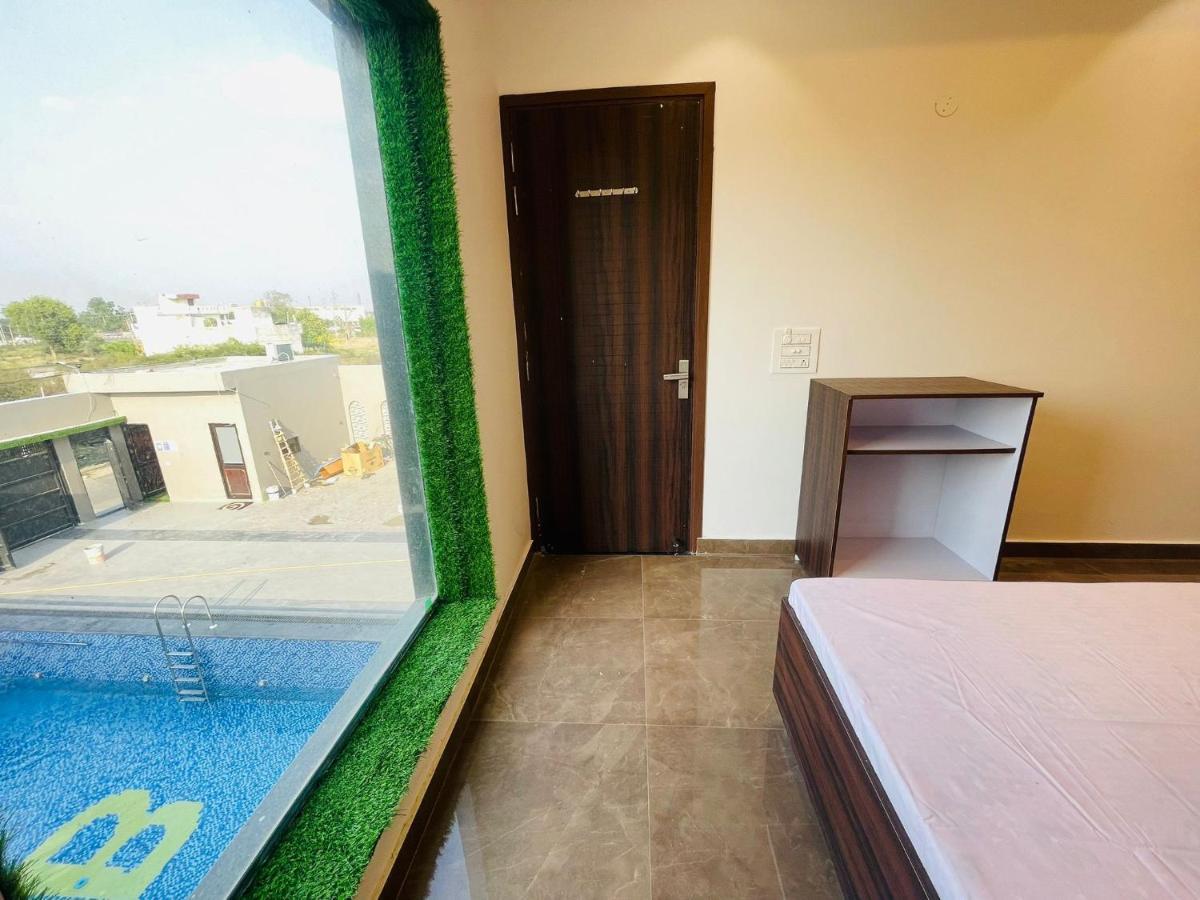 The Bubbles Bed and Breakfast Αμριτσάρ Εξωτερικό φωτογραφία