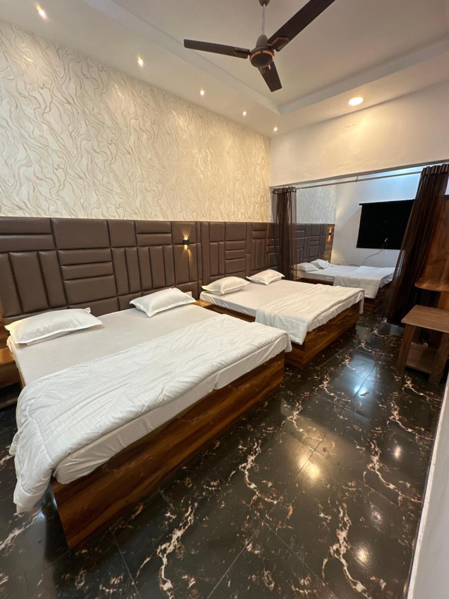 The Bubbles Bed and Breakfast Αμριτσάρ Εξωτερικό φωτογραφία