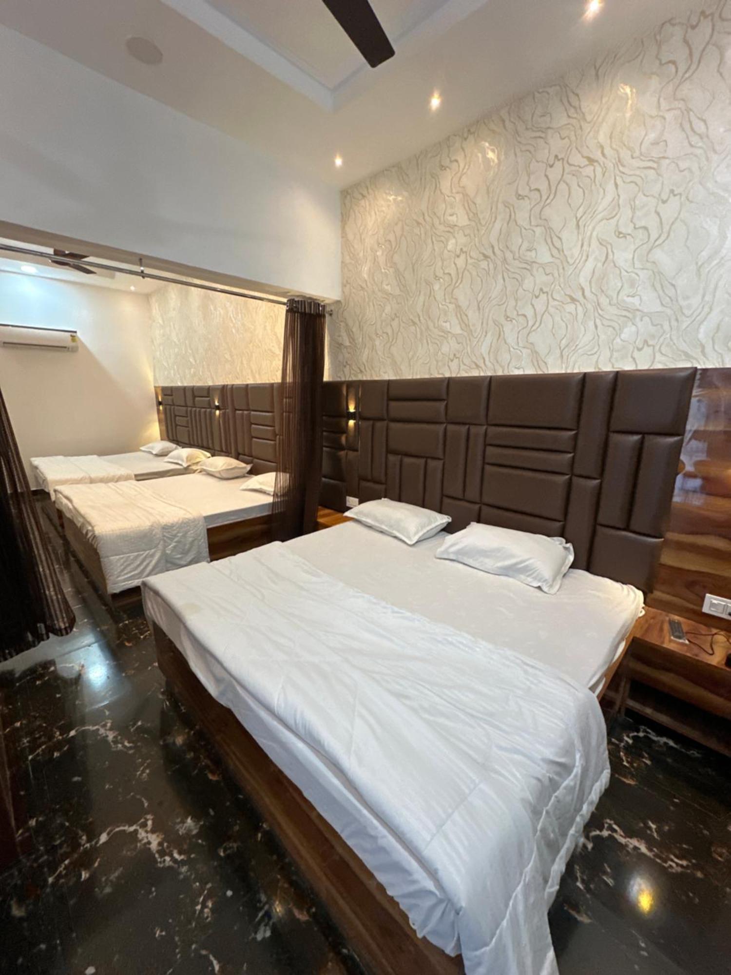 The Bubbles Bed and Breakfast Αμριτσάρ Εξωτερικό φωτογραφία
